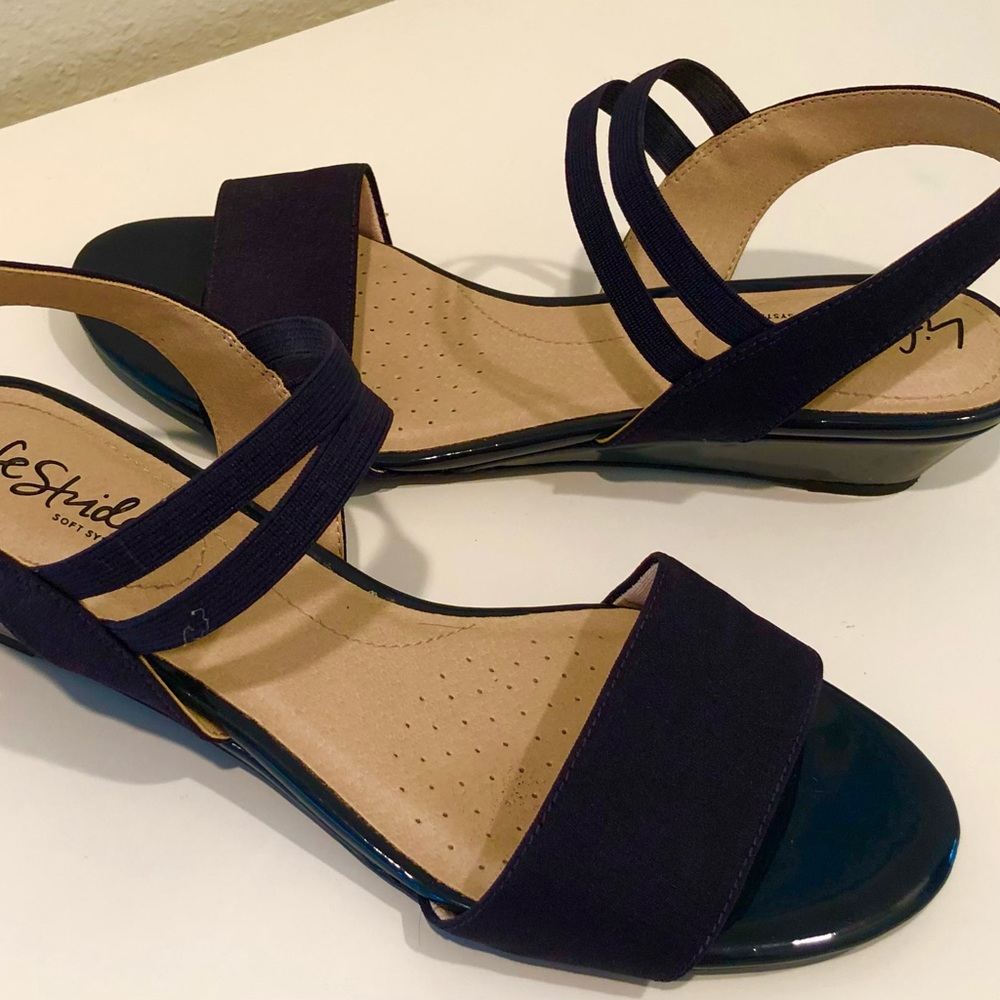 Life Stride Soft System Navy Wedge Sandals